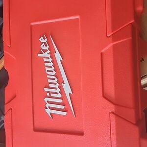 Milwaukee m12 bandsaw